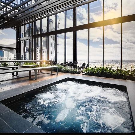 Hfn Heart Of Melbourne Cbd Apartment Exterior foto