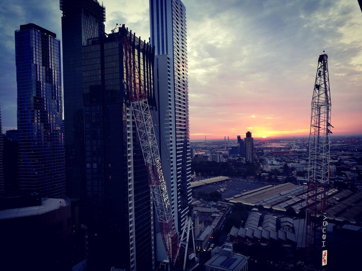 Hfn Heart Of Melbourne Cbd Apartment Exterior foto